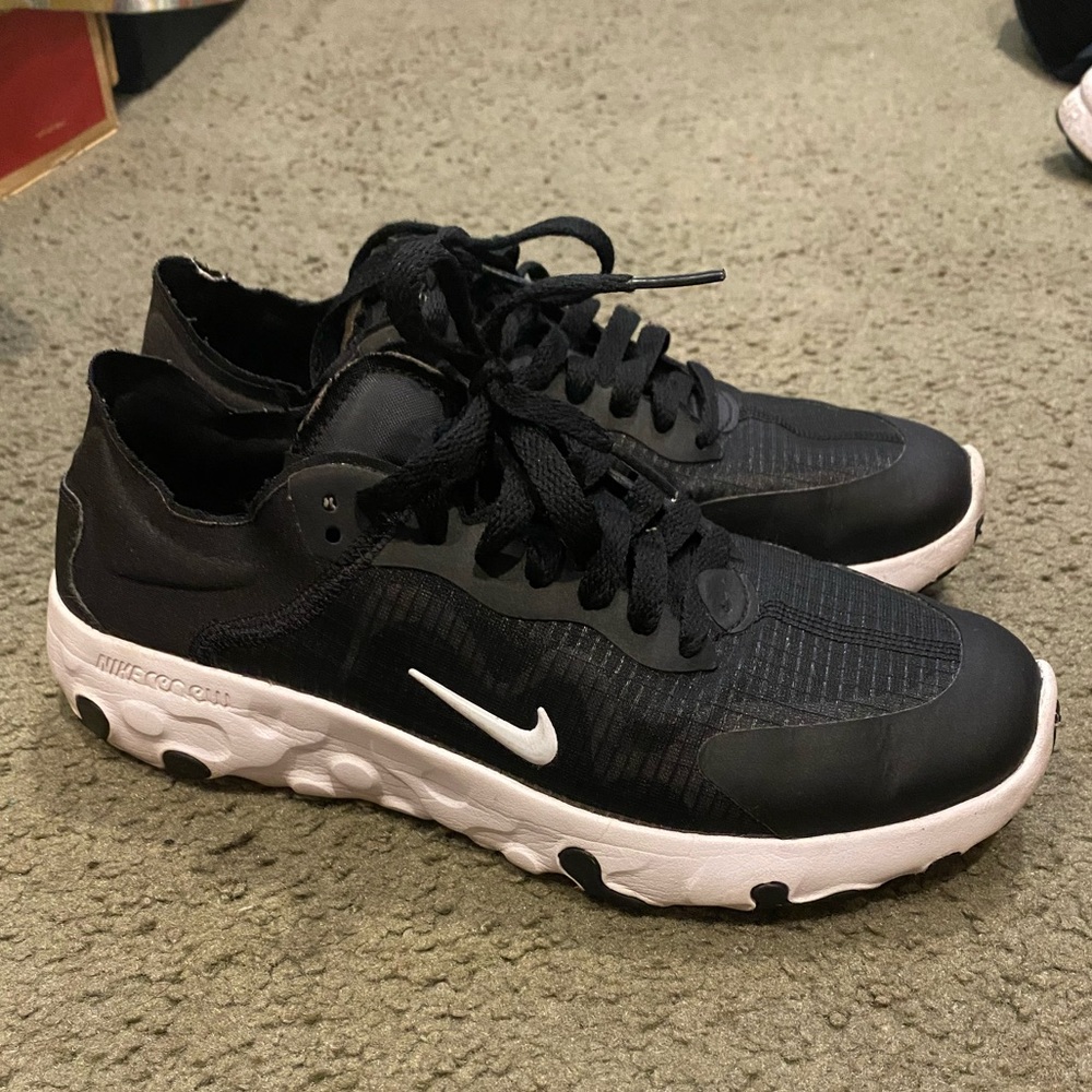 Nike Renew Sneakers